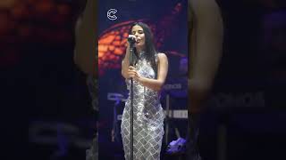 Simge  Yankı Live simgesağın live konser [upl. by Paige895]