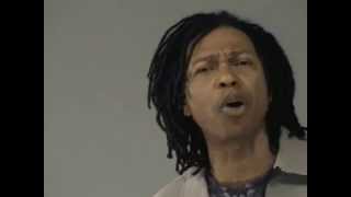 Djavan  quotSe Acontecerquot  Clipe oficial [upl. by Suryt390]