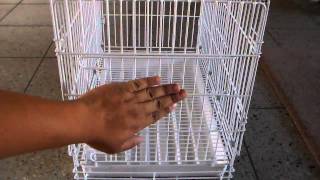 Product Review Prevue Travel Bird Cage [upl. by Robbyn953]