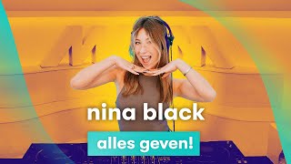 Nina Black  Alles Geven op 06052024 [upl. by Anelim997]