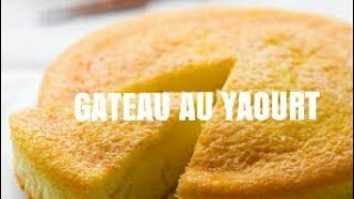 COMMENT FAIRE LA RECETTE GATEAU AU YAOURT SIMPLE 😁🍰 LaPetite Cuisine [upl. by Sprage]