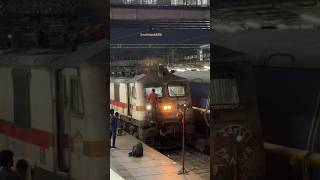 WAP7 Cleaning Time👈 wap7 wap7locomotive cleaningmotivation cleaning indianrailways shortest [upl. by Llerrehc]