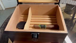 Cigar Humidor and Cigar Lighter Kit Cedar Wood Cigar Case Review [upl. by Ahsiyt]