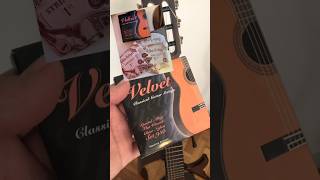 Cuerdas para guitarra clásica criolla Velvet de Medina Artigas mini review demo [upl. by Etteinotna595]