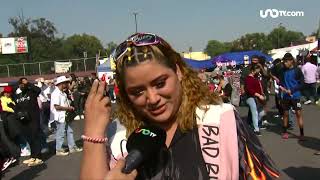 Con fila de horas baile y empujones fans de Bad Bunny lo esperan en el Azteca [upl. by Iman]