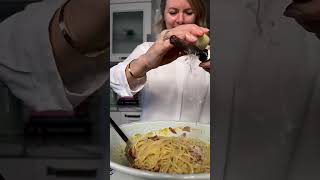 Spaghetti a la carbonara [upl. by Trinia]