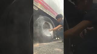 diesel tech technician mechanic work semitruck mechanicalengineering mechaniclife shorts [upl. by Sardella]