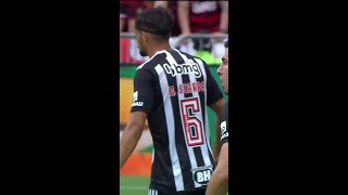 HULK E BATTAGLIA DO ATLÉTICOMG ENTRAM EM DISCUSSÃO  FLAMENGO X ATLÉTICOMG  shorts  geglobo [upl. by Guillema695]