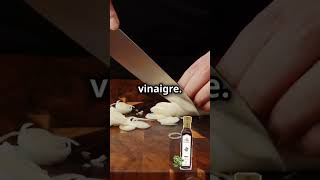 🧅 ASTUCE CUISINE  Comment émincer un oignon sans pleurer 🧅 [upl. by Cower]