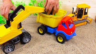 Spielzeug für Kinder Bagger Raupe und Lkw im Sand Film für Kinder [upl. by Ainak]