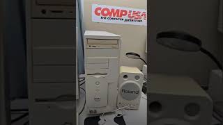 Windows ME 2000 Starting Retro Dell PC [upl. by Uah]