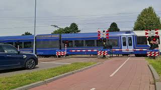 Spoorwegovergang Meerssen  Dutch Railroad Crossing [upl. by Zetnahs]