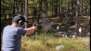 Best pistol training 321 103550 yard steels 6 hits 48 sec Best Virginia shooting classes [upl. by Sirrah]