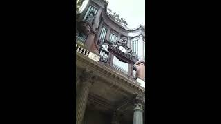 Daniel Roth plays Widor Symphony No 6  SaintSulpice CavailléColl short clip [upl. by Ackler]