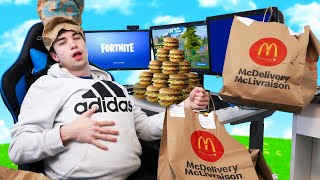 Every death I EAT FOOD From MCDONALDS In Fortnite [upl. by Cassondra]