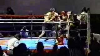 John Carlo Knocks Out Leon Spinks [upl. by Kristine]