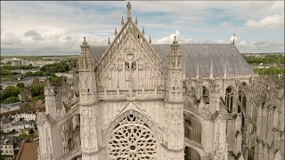 Beauvais la cathédrale inachevée [upl. by Yenittirb]