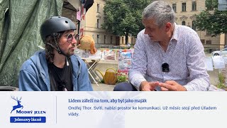 Lidem záleží na tom aby byl jako maják [upl. by Flem]