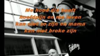 Matarr  Mn Hood Die Heeft Hoofdpijn Lyrics [upl. by Alanson]