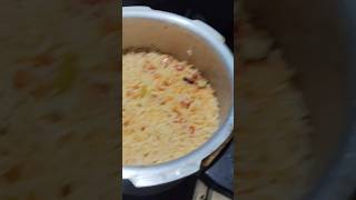 Tamato rice in cooker food flogssubscribe my channel [upl. by Paris]