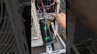 R32 Refrigerant unit installation R32 outdoor unit vrfsystem r32 fyp [upl. by Maretz881]