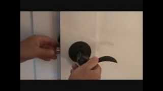 How a keyed door quotlatchquot works [upl. by Megdal]