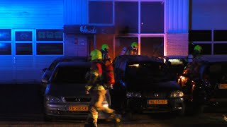 Brandweer Ridderkerk blust een brand in een autogarage op industrieterrein in Ridderkerk [upl. by Aelegna]