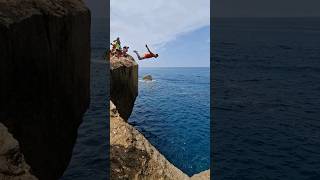 قفزة النمر في شاطئ قابوياوا Cliff jumps in cap de leau Maroc shorts [upl. by Kisor]