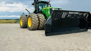 NEW GROUSER AG PRO 16 BLADE 9560r ready to push some feed hauling manure to corn ground as well [upl. by Merriott]