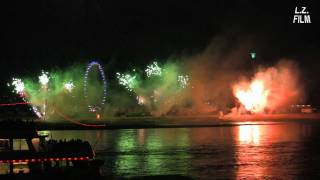 Größte Kirmes am Rhein in Düsseldorf  Aufbau Jahrmarkt Feuerwerk [upl. by Peters471]