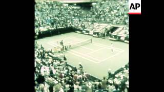 SYND 9 9 78 WOMENS TENNIS SEMIFINALS SHRIVER V NAVRATILOVA EVERT V TURNBULL [upl. by Llyrrad]