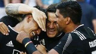 New Zealand STUN Australia at Sydney 7s  Highlights [upl. by Gereld]