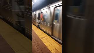 NYCS R46 on southbound Q leaving Dekalb Ave mta nycsubway youtubeshorts brooklyn railfanning [upl. by Galasyn]