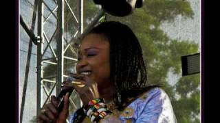 Oumou Sangare  Nawo Nawo [upl. by Lysander]