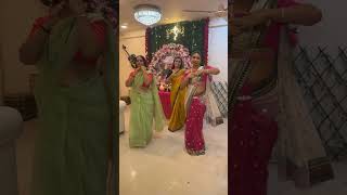 Chak Chak SonyachaBappa🌸 familydance ganeshutsav24 navangel [upl. by Avram]