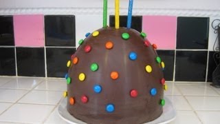 How to Make a Pinata Cake [upl. by Salkin]