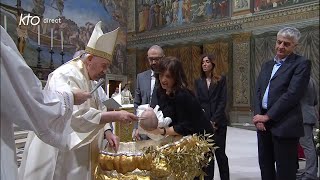 Messe du Baptême du Seigneur présidée par le pape François [upl. by Bree]