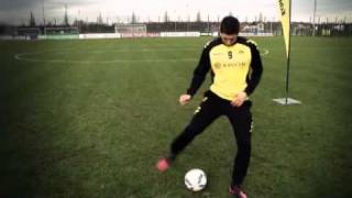 BVB Evonik Fußballschule 2012  Tricks von Robert Lewandowski [upl. by Idur596]