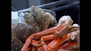 The Shrimp Boat Crafts a Tasty Dish from Fresh Crab Imperial [upl. by Tommie]