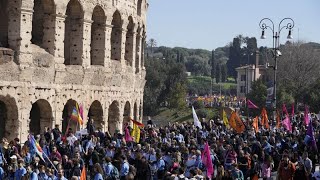 Mafia a Roma in migliaia contro la criminalità organizzata [upl. by Ahtelra]