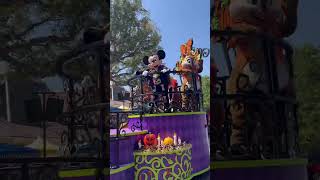 Mickey and Friends Halloween Cavalcade disneyland disney [upl. by Aidile]