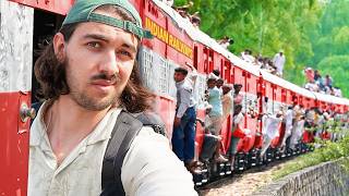 Ich teste alle Klassen in Indiens verrücktestem Nachtzug 30h [upl. by Naols]