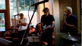 20140718 Small Blind Johnny Lakeside Coffee One Way Out [upl. by Luahs]