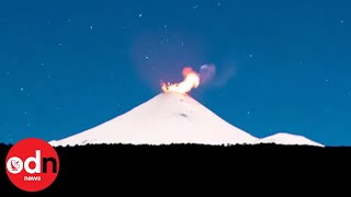 Timelapse of Villarrica Volcano as it Prepares for Powerful Eruption [upl. by Aneg]