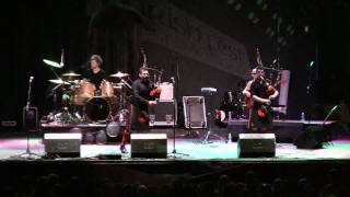 Red Hot Chilli Pipers  Chasing Cars [upl. by Nesta]