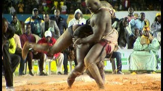 TEMPS FORTS BALLA GAYE 2 vs MODOU LO  TOUT CE QUE VOUS NAVEZ PAS VU EN IMAGE [upl. by Aneed]