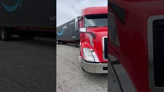 RECOJIENDO EN LA TRACA DEL TREN volvotrucks trucking automobile [upl. by Thormora]