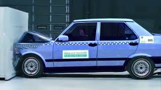 Tofas Dogan L Crash Test  Renault 9 Brodway Airbag tofas crash [upl. by Rothstein]