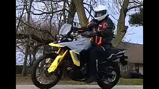 Suzuki VStrom 800DE Buying a MidSize Adventure Bike I Get Why This Bike Is Loved 381 [upl. by Navetse]