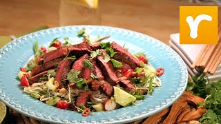 Mitt kök Jennie Walldén lagar thai beef salad  TV4 [upl. by Nayt]